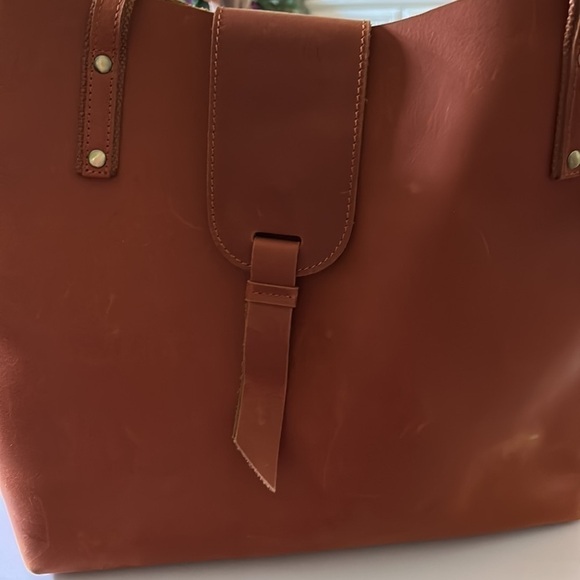 S-zone Genuine lather well made Shoulder tote bag.